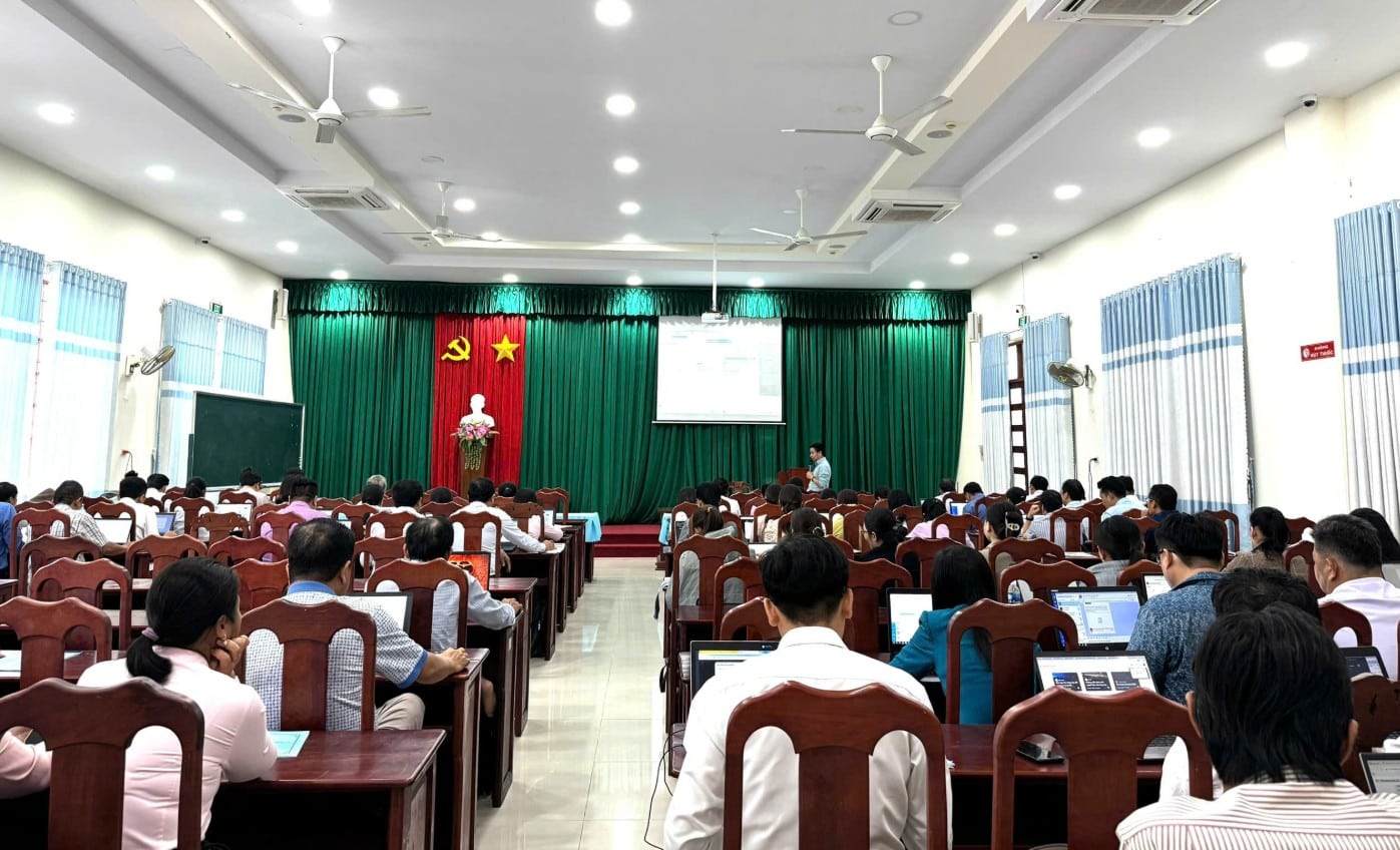 ai trong hanh chinh cong tai dong thap 2